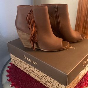 Ariat JayCee fringe boots